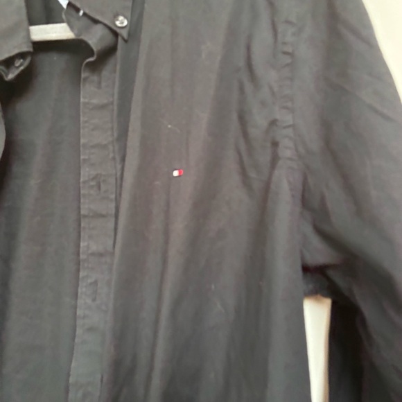 Black Long Sleeve Button-Up Shirt - Picture 3 of 4